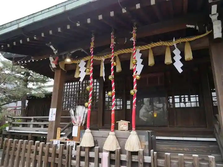 新宿下落合氷川神社の本殿・本堂