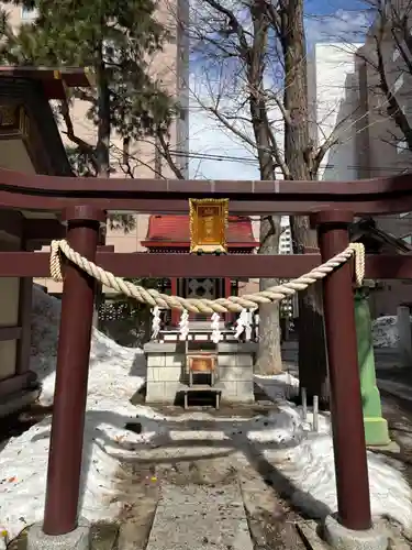 三吉神社の末社・摂社