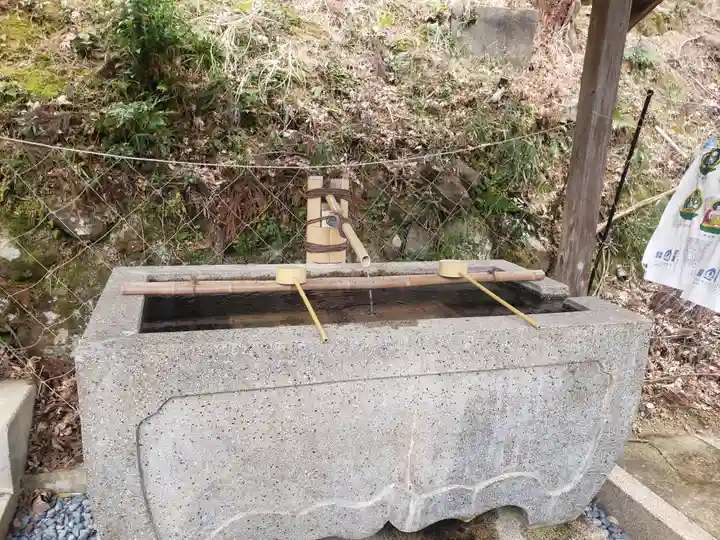 多田寺の手水舎