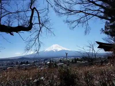 新倉富士浅間神社の景色