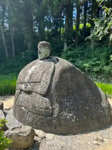 諏訪大社下社春宮(長野県)