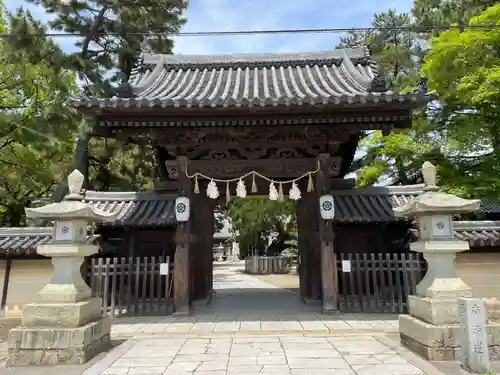 高砂神社の山門