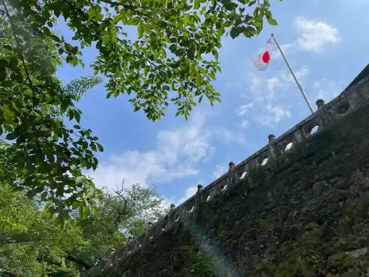武雄神社の{uncategorized: "未分類", other: "その他", undefined: "問題あり", building: "その他建物", grave: "お墓", sacred_gate: "鳥居", guardian: "狛犬", statue: "像", buddha: "仏像", history: "歴史", nature: "自然", garden: "庭園", animal: "動物", pagoda: "塔", temizu: "手水舎", mountain_gate: "山門・神門", sanctuary: "本殿・本堂", subordinate: "末社・摂社", art: "芸術", scenery: "景色", jizo: "地蔵", ema: "絵馬", goshuin: "御朱印", omikuji: "おみくじ", items: "授与品その他", amulet: "お守り", goshuincho: "御朱印帳", eats: "食事", festival: "お祭り", votive_dance: "神楽", shichigosan: "七五三参", wedding: "結婚式", experience: "体験その他", initially: "初詣", around: "周辺", anti_infection: "感染症対策"}