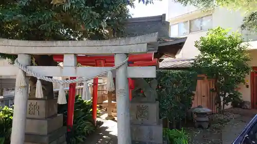 八幡神社の鳥居