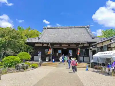 無量寿寺の本殿・本堂