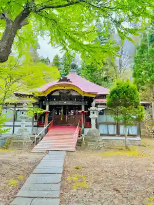 成田山安養寺の{uncategorized: "未分類", other: "その他", undefined: "問題あり", building: "その他建物", grave: "お墓", sacred_gate: "鳥居", guardian: "狛犬", statue: "像", buddha: "仏像", history: "歴史", nature: "自然", garden: "庭園", animal: "動物", pagoda: "塔", temizu: "手水舎", mountain_gate: "山門・神門", sanctuary: "本殿・本堂", subordinate: "末社・摂社", art: "芸術", scenery: "景色", jizo: "地蔵", ema: "絵馬", goshuin: "御朱印", omikuji: "おみくじ", items: "授与品その他", amulet: "お守り", goshuincho: "御朱印帳", eats: "食事", festival: "お祭り", votive_dance: "神楽", shichigosan: "七五三参", wedding: "結婚式", experience: "体験その他", initially: "初詣", around: "周辺", anti_infection: "感染症対策"}