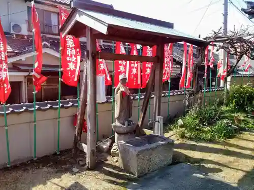 薬師寺の手水舎