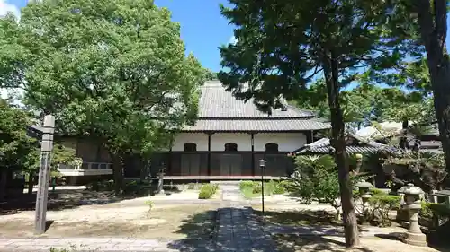 延命寺の本殿・本堂