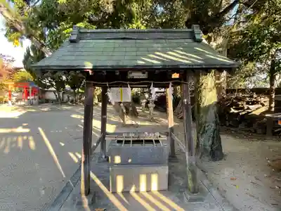 小泉神社の手水舎