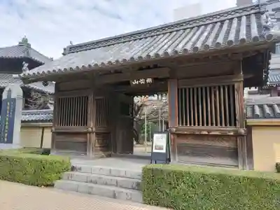 東長寺の山門・神門
