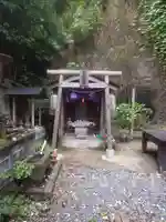 岩窟不動尊(巌窟不動尊/窟堂不動尊/窟堂/岩屋堂)の鳥居