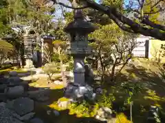 新薬師寺の建物その他