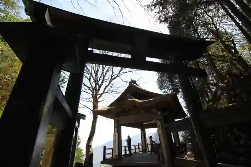 三峯神社の鳥居