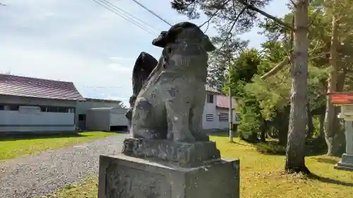 雨龍神社の狛犬