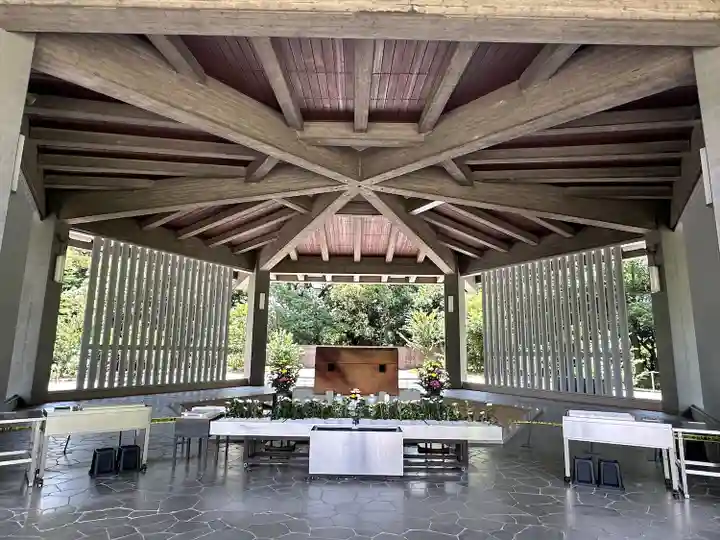 千鳥ヶ淵戦没者墓苑(東京都)