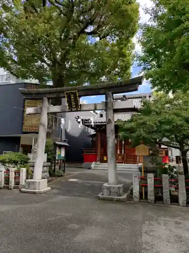江島杉山神社の{uncategorized: "未分類", other: "その他", undefined: "問題あり", building: "その他建物", grave: "お墓", sacred_gate: "鳥居", guardian: "狛犬", statue: "像", buddha: "仏像", history: "歴史", nature: "自然", garden: "庭園", animal: "動物", pagoda: "塔", temizu: "手水舎", mountain_gate: "山門・神門", sanctuary: "本殿・本堂", subordinate: "末社・摂社", art: "芸術", scenery: "景色", jizo: "地蔵", ema: "絵馬", goshuin: "御朱印", omikuji: "おみくじ", items: "授与品その他", amulet: "お守り", goshuincho: "御朱印帳", eats: "食事", festival: "お祭り", votive_dance: "神楽", shichigosan: "七五三参", wedding: "結婚式", experience: "体験その他", initially: "初詣", around: "周辺", anti_infection: "感染症対策"}