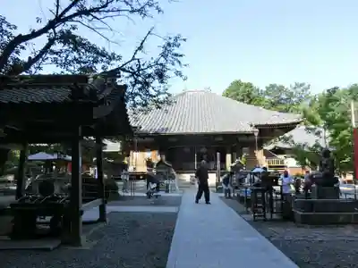 大興寺の本殿・本堂
