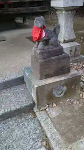 門田稲荷神社の狛犬