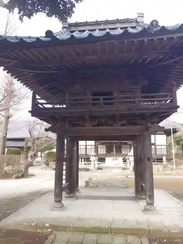 妙法寺(金色不動尊)の山門