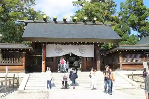 籠神社の山門