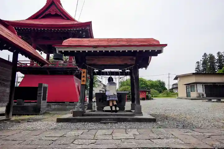 上野国一社八幡八幡宮の手水舎