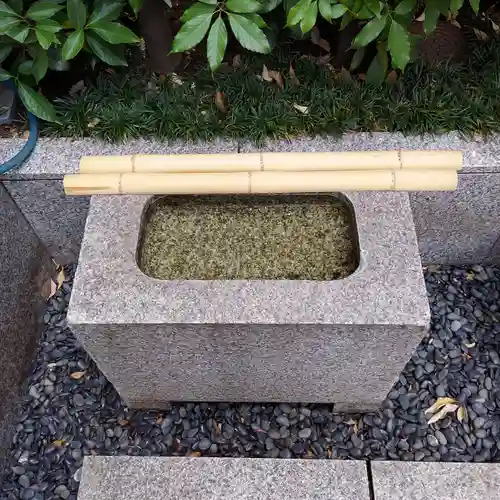 豊栄稲荷大明神の手水舎