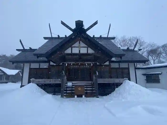 谷地頭神社の本殿