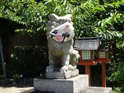 瀬戸神社の狛犬