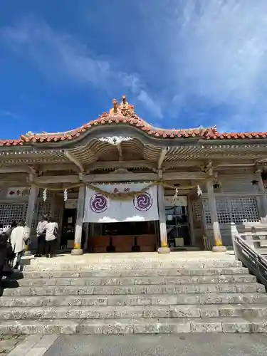 普天満宮の本殿・本堂