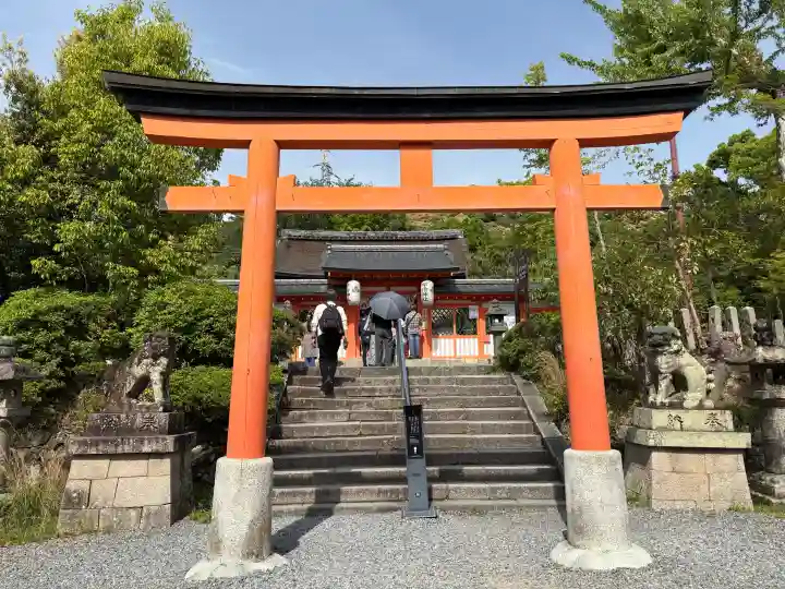宇治神社の{uncategorized: "未分類", other: "その他", undefined: "問題あり", building: "その他建物", grave: "お墓", sacred_gate: "鳥居", guardian: "狛犬", statue: "像", buddha: "仏像", history: "歴史", nature: "自然", garden: "庭園", animal: "動物", pagoda: "塔", temizu: "手水舎", mountain_gate: "山門・神門", sanctuary: "本殿・本堂", subordinate: "末社・摂社", art: "芸術", scenery: "景色", jizo: "地蔵", ema: "絵馬", goshuin: "御朱印", omikuji: "おみくじ", items: "授与品その他", amulet: "お守り", goshuincho: "御朱印帳", eats: "食事", festival: "お祭り", votive_dance: "神楽", shichigosan: "七五三参", wedding: "結婚式", experience: "体験その他", initially: "初詣", around: "周辺", anti_infection: "感染症対策"}