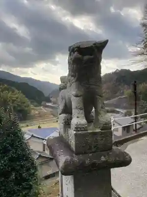明見神社の狛犬