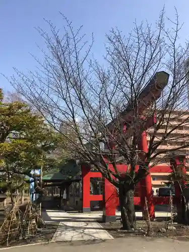 彌彦神社　(伊夜日子神社)の鳥居