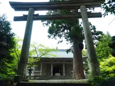 鳥海山大物忌神社吹浦口ノ宮の本殿・本堂