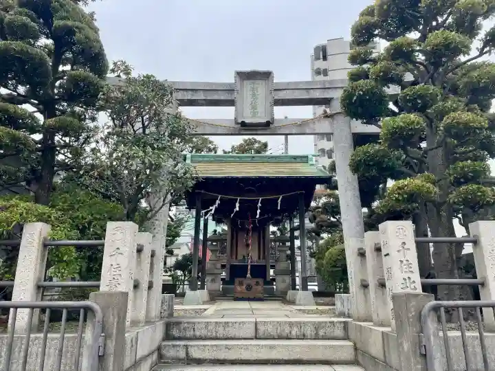 千潮金刀比羅宮の{uncategorized: "未分類", other: "その他", undefined: "問題あり", building: "その他建物", grave: "お墓", sacred_gate: "鳥居", guardian: "狛犬", statue: "像", buddha: "仏像", history: "歴史", nature: "自然", garden: "庭園", animal: "動物", pagoda: "塔", temizu: "手水舎", mountain_gate: "山門・神門", sanctuary: "本殿・本堂", subordinate: "末社・摂社", art: "芸術", scenery: "景色", jizo: "地蔵", ema: "絵馬", goshuin: "御朱印", omikuji: "おみくじ", items: "授与品その他", amulet: "お守り", goshuincho: "御朱印帳", eats: "食事", festival: "お祭り", votive_dance: "神楽", shichigosan: "七五三参", wedding: "結婚式", experience: "体験その他", initially: "初詣", around: "周辺", anti_infection: "感染症対策"}
