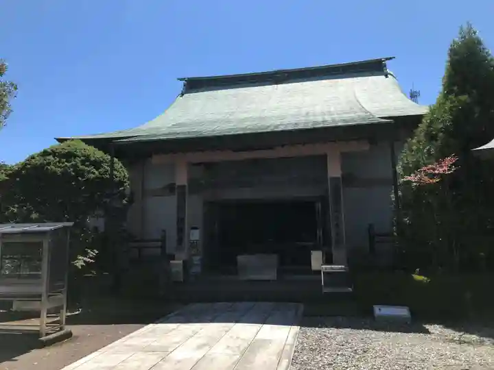 種間寺の本殿・本堂