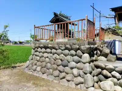 神明社(稲狐)の本殿・本堂