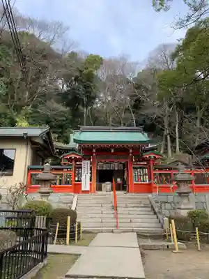 諏訪神社・諏訪山稲荷神社の山門・神門