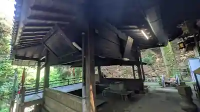 山上浪切不動尊(滋賀県)