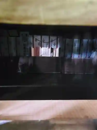 鸕鷀草神社の本殿・本堂