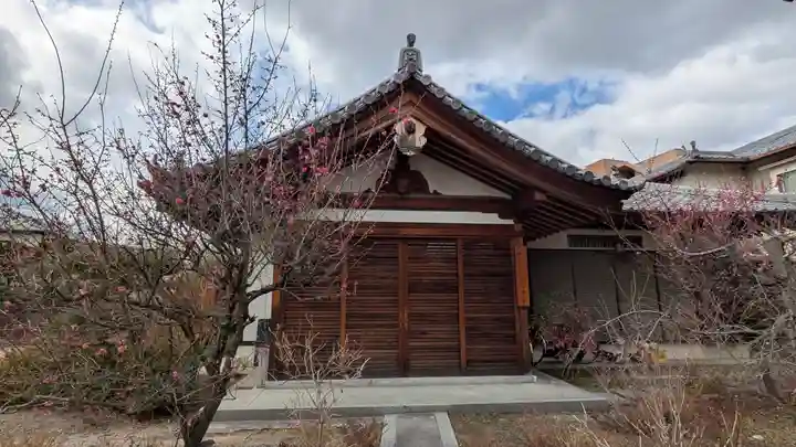 蓮花寺(大阪府)