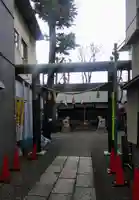 諏訪神社の鳥居