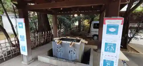 渋谷氷川神社の手水舎