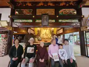 長徳寺の本殿・本堂(2023年11月04日(土) 21時17分38秒投稿)