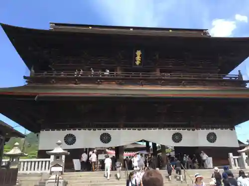 善光寺の本殿・本堂