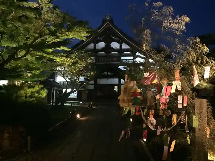 高台寺(高台寿聖禅寺・高臺寺)の本殿・本堂