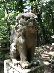 宇倍神社の狛犬