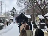 錦山天満宮の{uncategorized: "未分類", other: "その他", undefined: "問題あり", building: "その他建物", grave: "お墓", sacred_gate: "鳥居", guardian: "狛犬", statue: "像", buddha: "仏像", history: "歴史", nature: "自然", garden: "庭園", animal: "動物", pagoda: "塔", temizu: "手水舎", mountain_gate: "山門・神門", sanctuary: "本殿・本堂", subordinate: "末社・摂社", art: "芸術", scenery: "景色", jizo: "地蔵", ema: "絵馬", goshuin: "御朱印", omikuji: "おみくじ", items: "授与品その他", amulet: "お守り", goshuincho: "御朱印帳", eats: "食事", festival: "お祭り", votive_dance: "神楽", shichigosan: "七五三参", wedding: "結婚式", experience: "体験その他", initially: "初詣", around: "周辺", anti_infection: "感染症対策"}