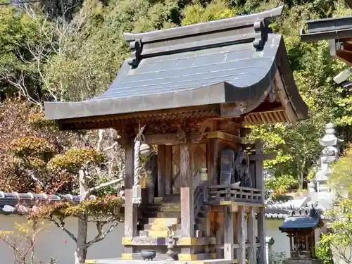 金剛院の末社・摂社