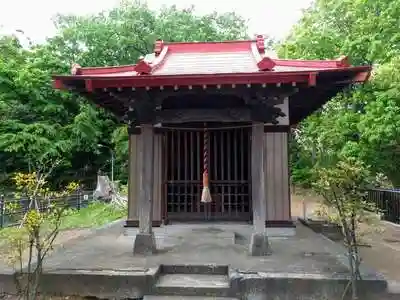 六浦諏訪神社の本殿