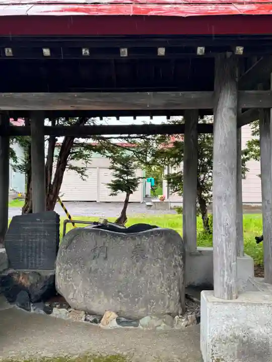 雨龍神社の手水舎